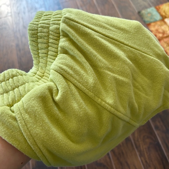 Forever 21 comfy shorts - Picture 3 of 3